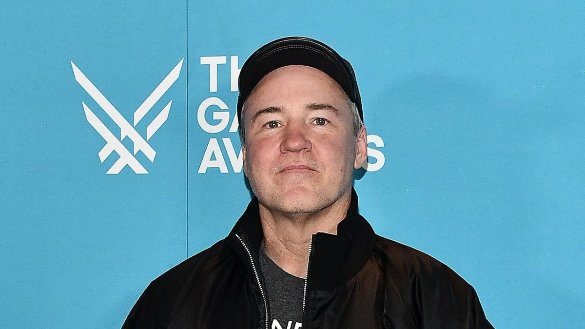 Panggilan dari Tugas Rekan Pencipta, Muncul kembali salah satu pendiri, Dan EA Eksekutif Vin Zampella Terbunuh di dalam Mobil Kecelakaan